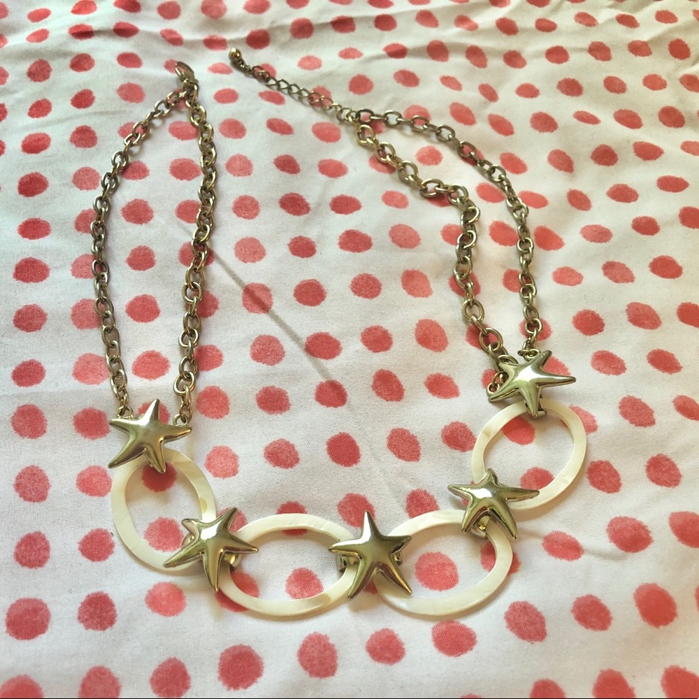 Star & Shell Necklace - Picture 2 of 3